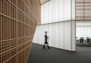 L'orchestration par l'IA est un concept clé pour une automatisation des processus industriels efficace et connectée.