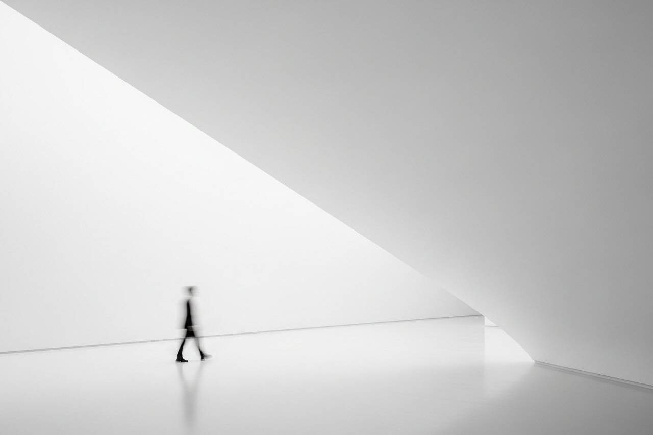 L'intégration IA pour Microsoft Dynamics 10 Schéma conceptuel illustrant une intégration IA pour Microsoft Dynamics connectant divers modules d'entreprise.