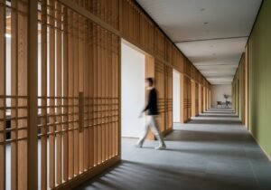 Schéma conceptuel illustrant l'importance de la prévention des prompt injections pour la sécurité globale des systèmes d'IA.