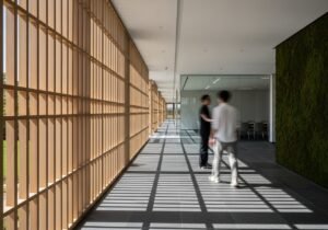 Schéma conceptuel illustrant la manière de créer un écosystème d'agents IA pour une collaboration intelligente.