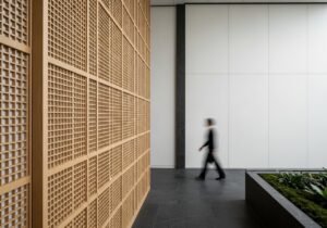 Schéma conceptuel illustrant le rôle central d'un assistant cognitif pour la prise de décision dans le pilotage d'entreprise.