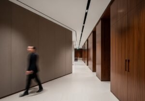 Vue d'ensemble schématique illustrant les bénéfices de la maintenance prédictive pour l'industrie 4.0.