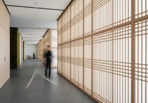 L'utilisation de l'IA pour la lutte anti-blanchiment transforme la détection des fraudes complexes.
